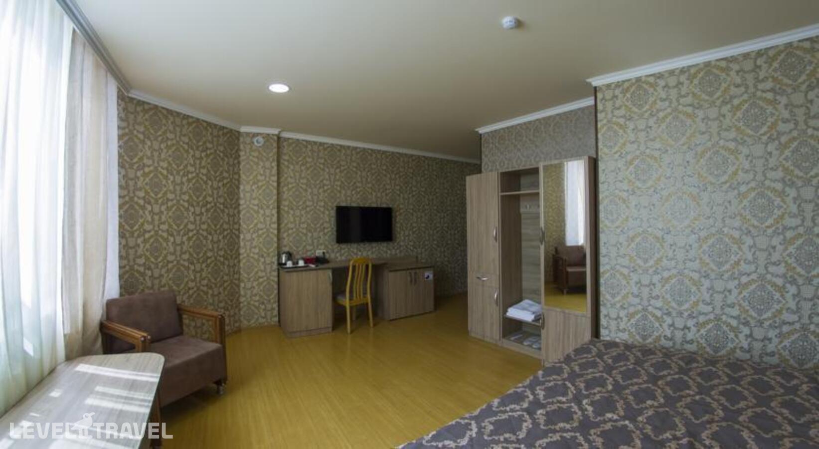 фотографии номера Улучшенный номер отеля Inga Hotel Yerevan в Армения(Ереван) - фото №8