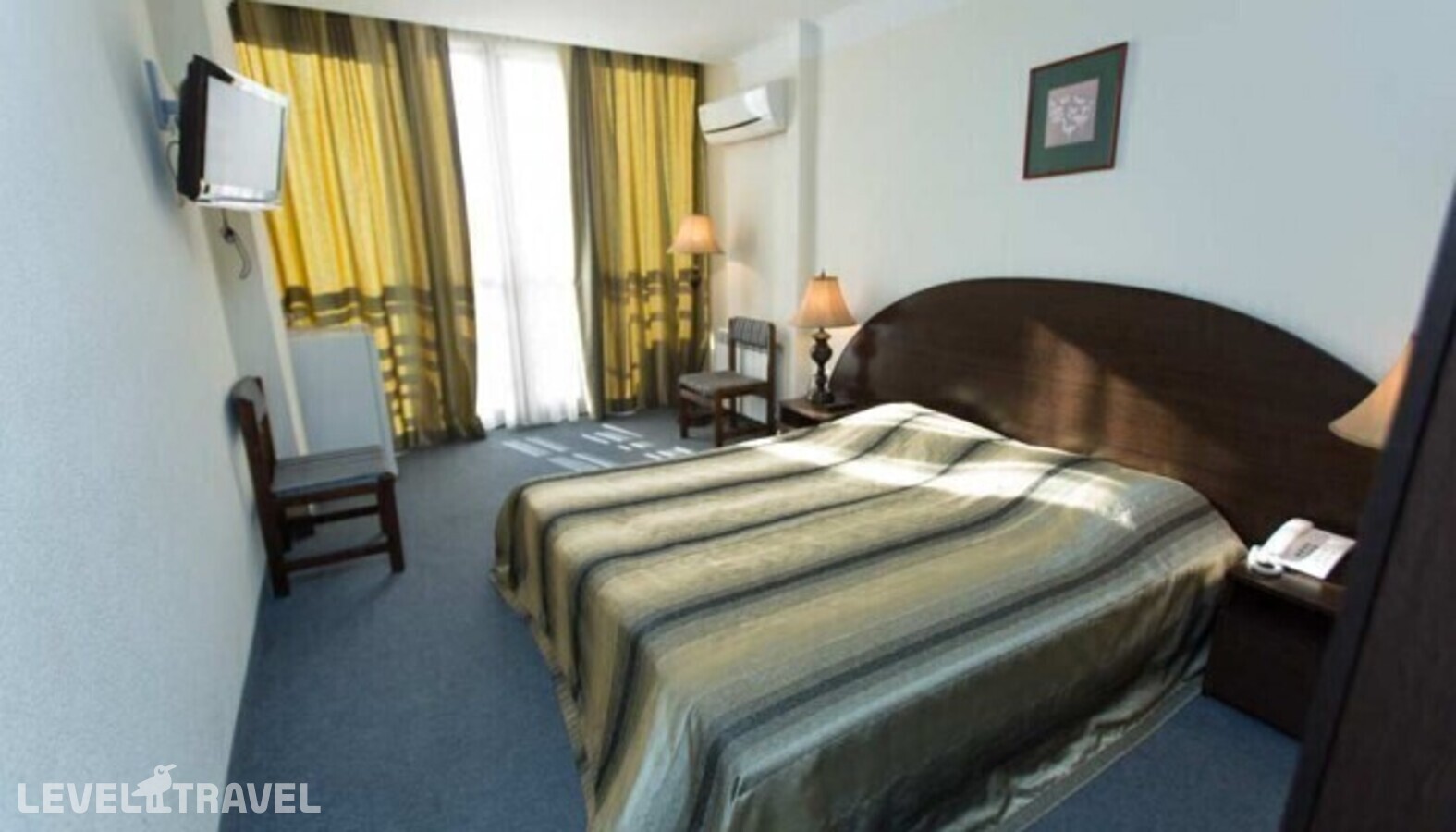 фотографии номера Стандартный номер отеля Shirak Hotel в Армения(Ереван) - фото №4