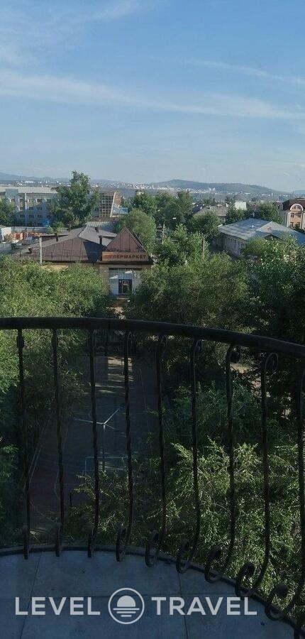 фотографии номера Люкс отеля Резиденция в Россия(Улан-Удэ) - фото №3