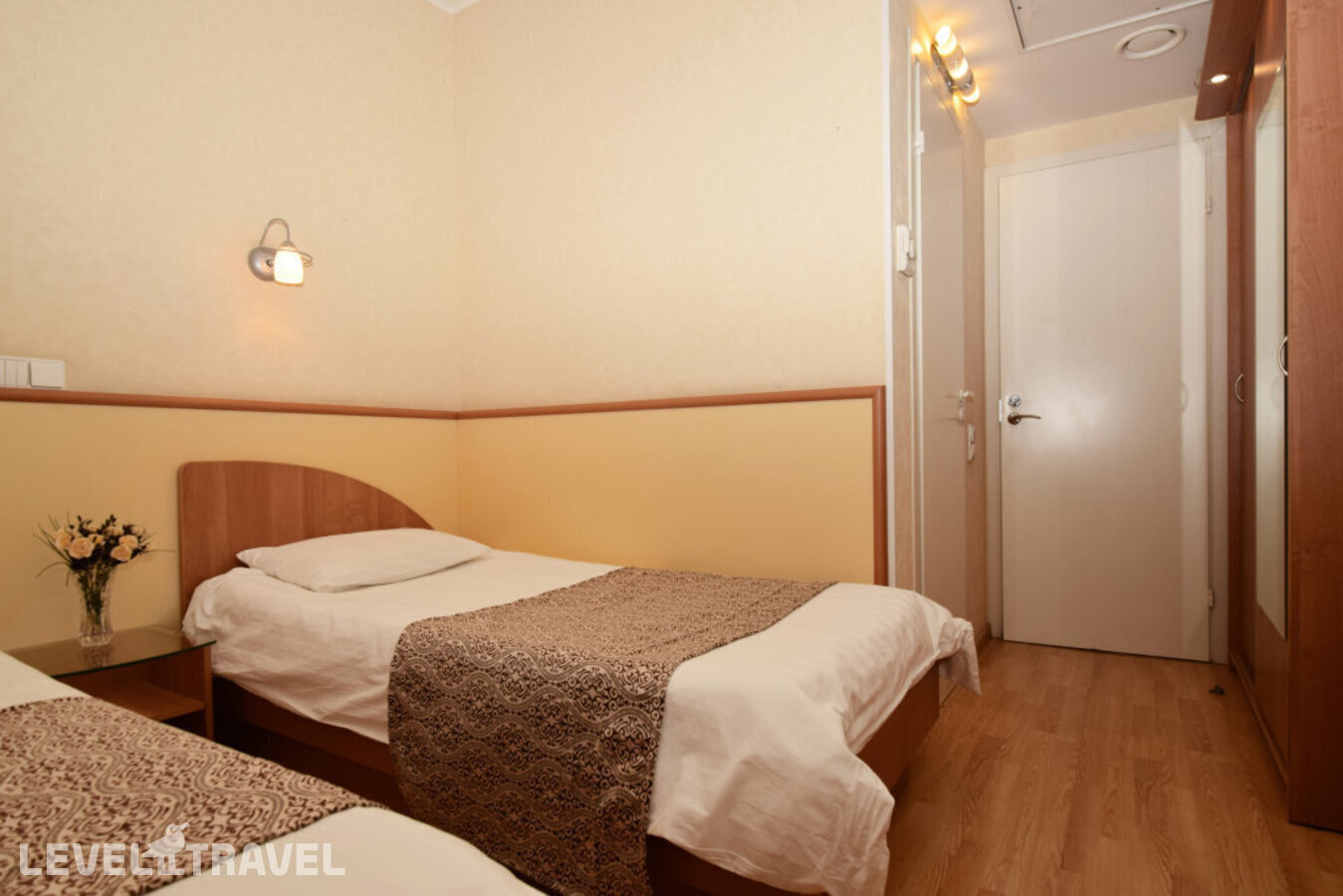 фотографии номера Стандартный (две односпальные кровати) отеля Империя SPA (Империя СПА) в Россия(Центральный район) - фото №3