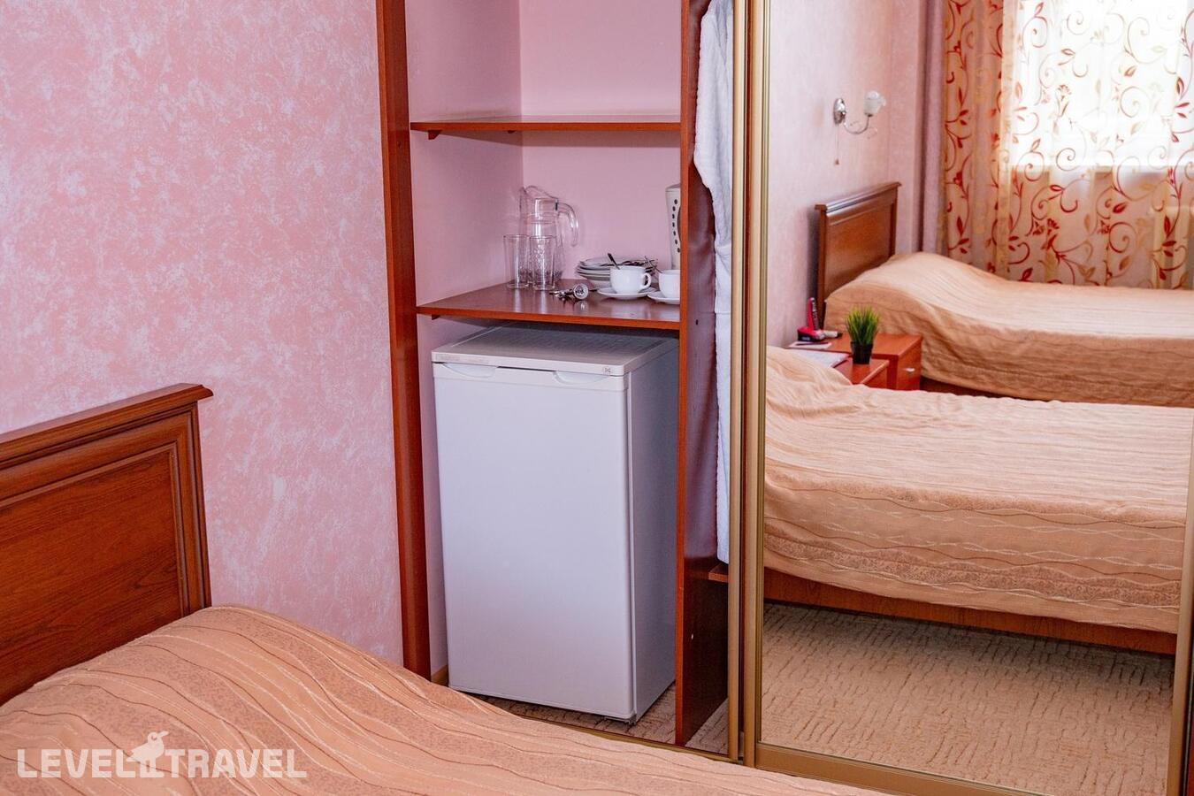 фотографии номера Стандартный (две односпальные кровати) отеля Союз в Россия(Томск) - фото №8
