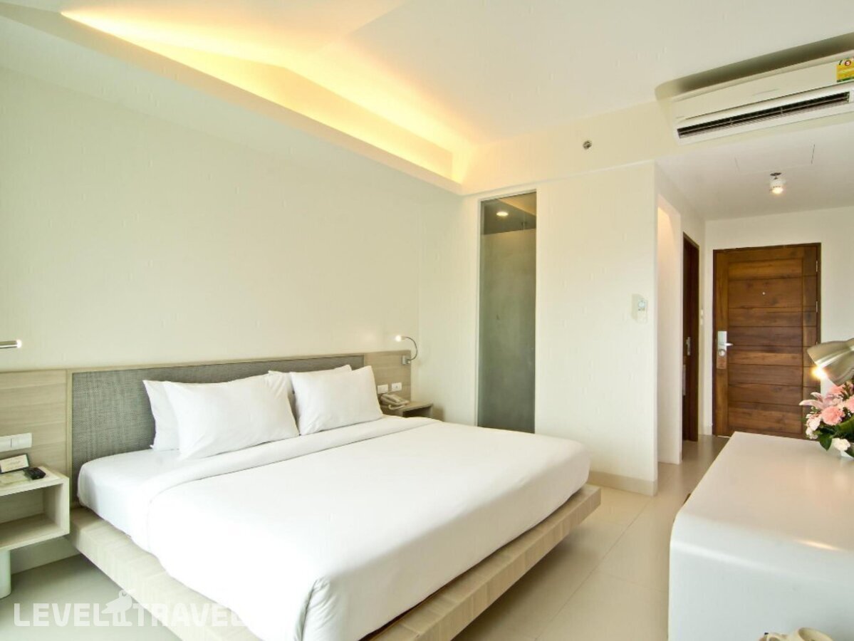 фотографии номера Делюкс отеля Sunshine Hotel & Residences в Таиланд(Центральная Паттайя) - фото №7