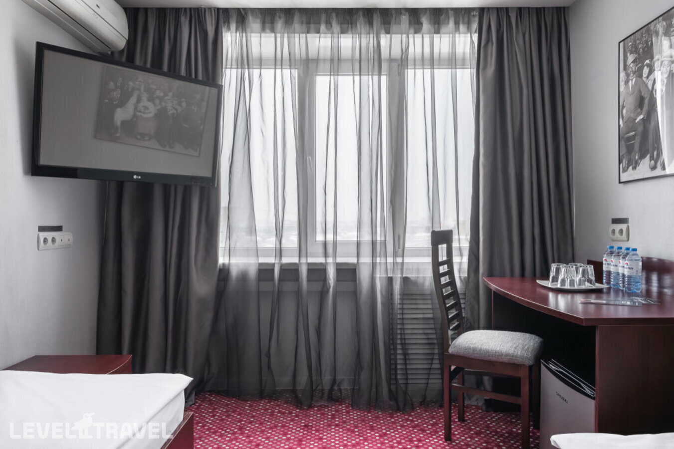 фотографии номера Стандартный (две односпальные кровати) отеля Marins Park Hotel Nizhny Novgorod (Маринс Парк Отель Нижний Новгород) в Россия(Канавинский район) - фото №2