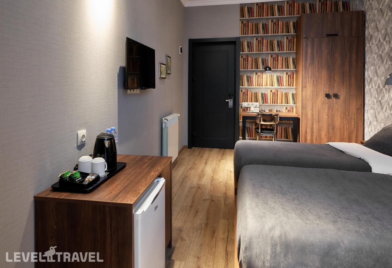 фотографии номера Стандартный номер отеля City Hotel в Грузия(Тбилиси) - фото №2