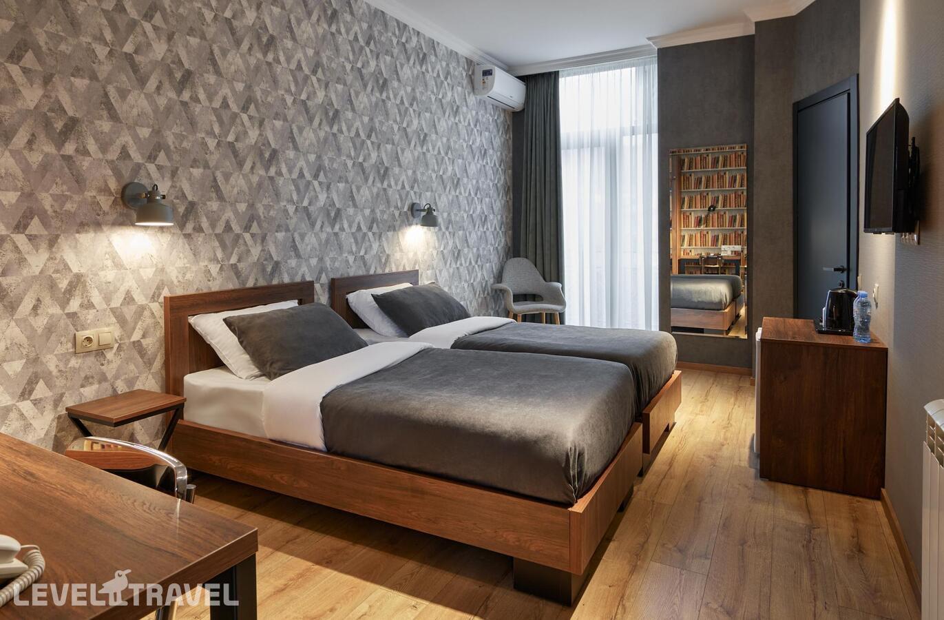 фотографии номера Стандартный номер отеля City Hotel в Грузия(Тбилиси) - фото №5