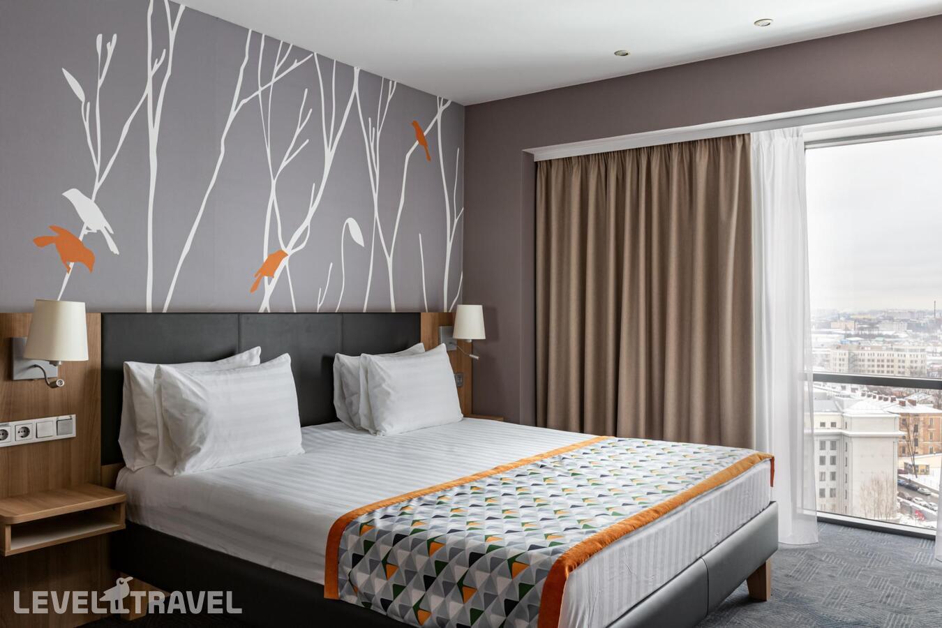 фотографии номера Апартаменты люкс отеля Московские Ворота (Бывш. Holiday Inn Московские Ворота) в Россия(Московский район) - фото №5
