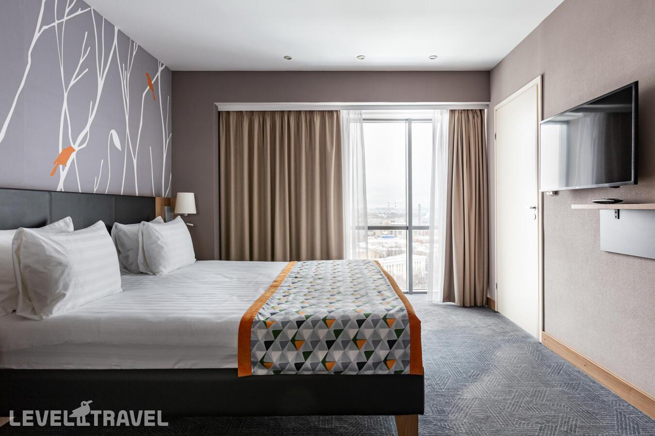 фотографии номера Апартаменты люкс отеля Московские Ворота (Бывш. Holiday Inn Московские Ворота) в Россия(Московский район) - фото №2