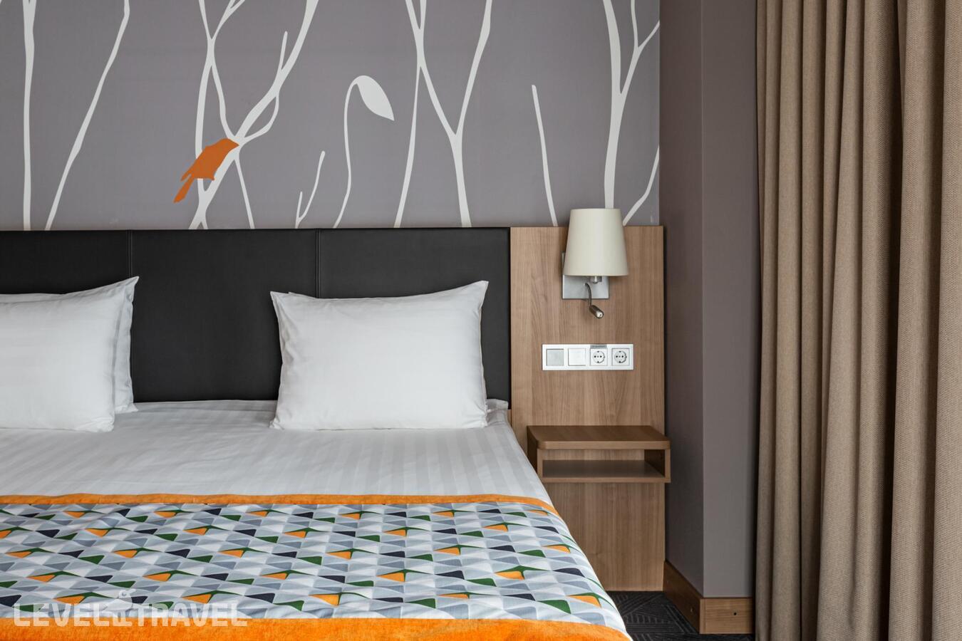 фотографии номера Апартаменты люкс отеля Московские Ворота (Бывш. Holiday Inn Московские Ворота) в Россия(Московский район) - фото №4