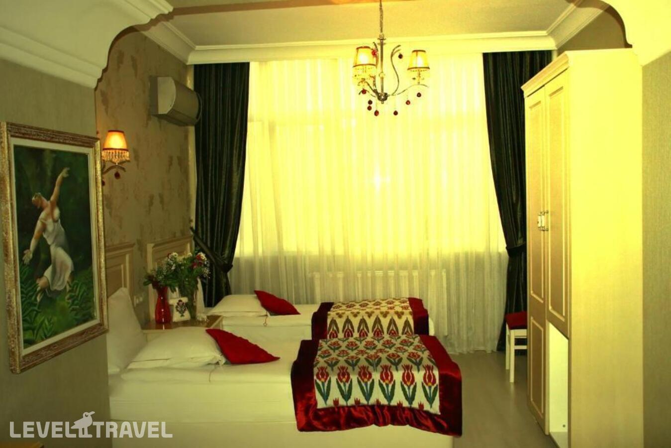 фотографии номера Шестиместный семейный отеля Divas Hotel в Турция(Фатих) - фото №1