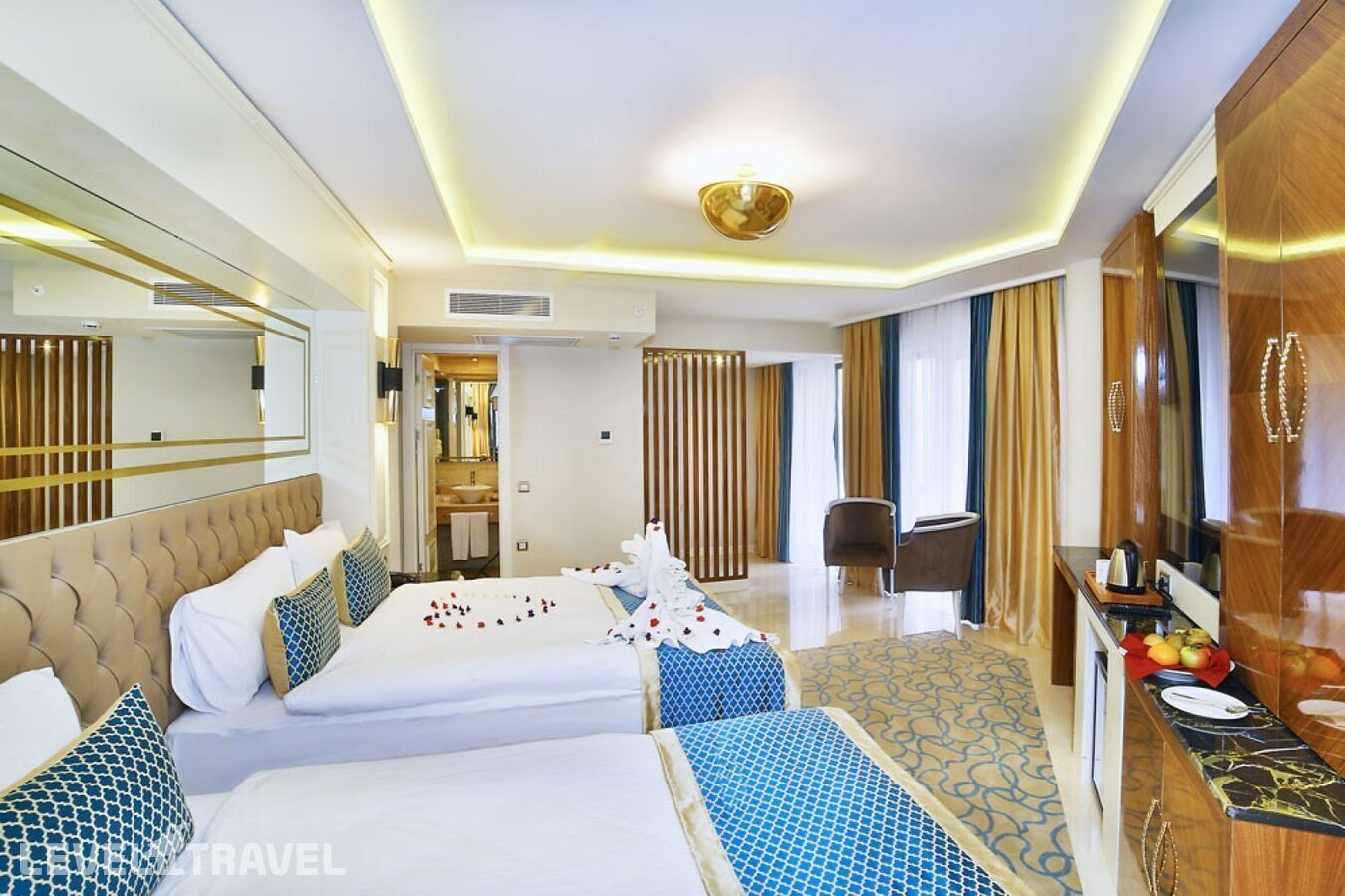фотографии номера Полулюкс Делюкс отеля Beethoven Premium Hotel в Турция(Фатих) - фото №2