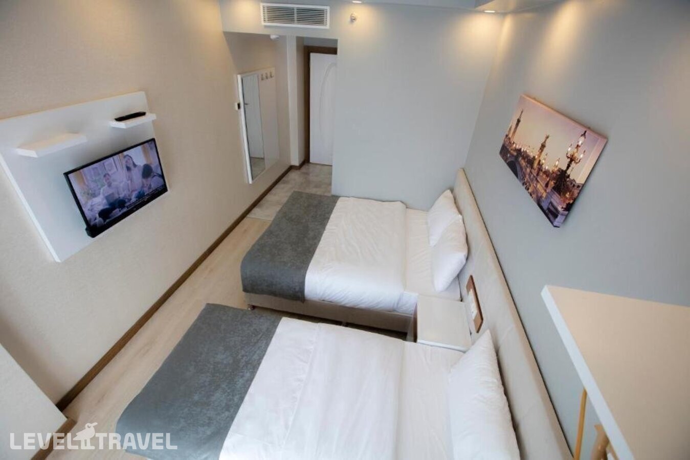 фотографии номера Делюкс отеля Royal Inci Airport Hotel в Турция(Кючюкчекмедже) - фото №6