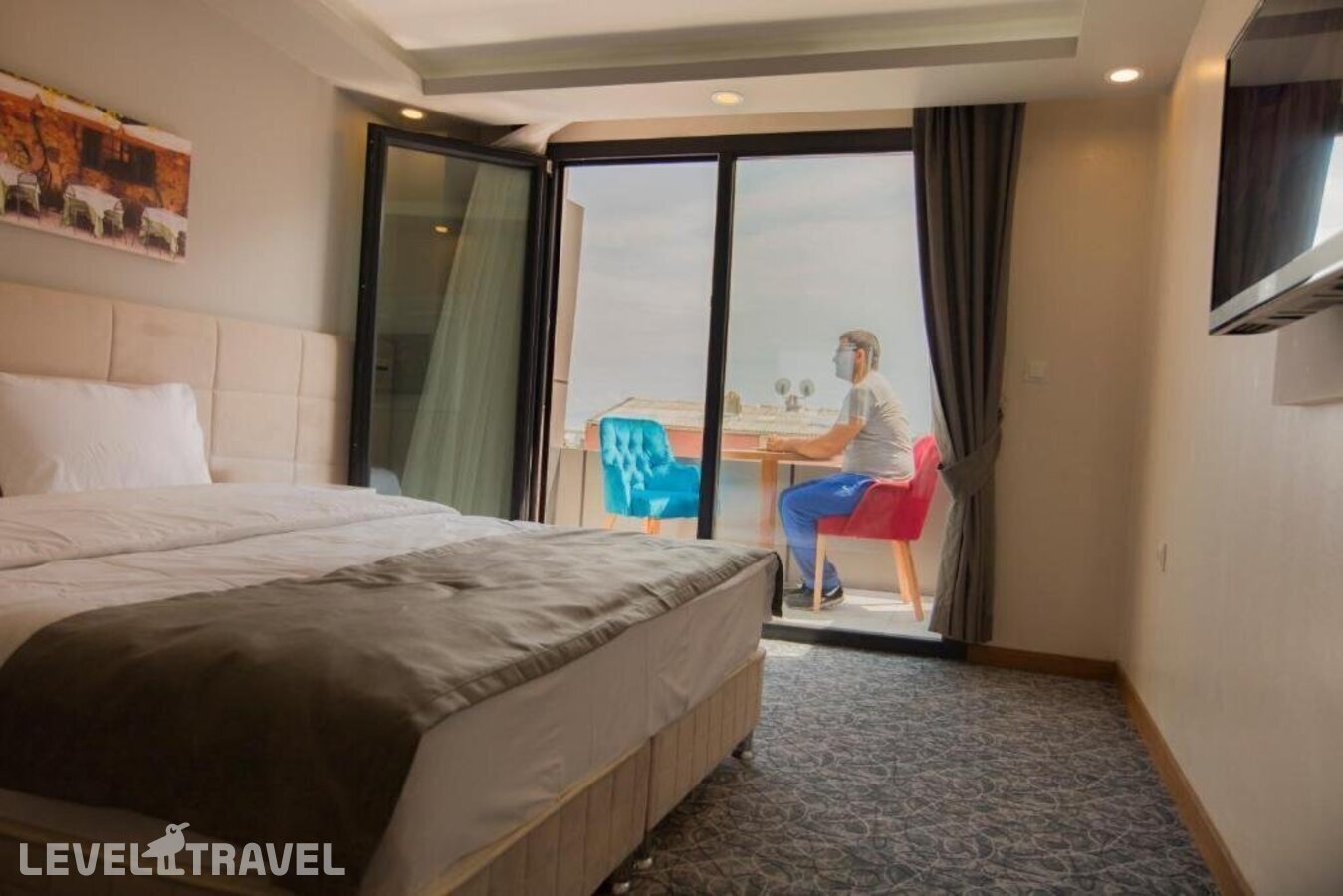 фотографии номера Люкс королевский отеля Royal Inci Airport Hotel в Турция(Кючюкчекмедже) - фото №3