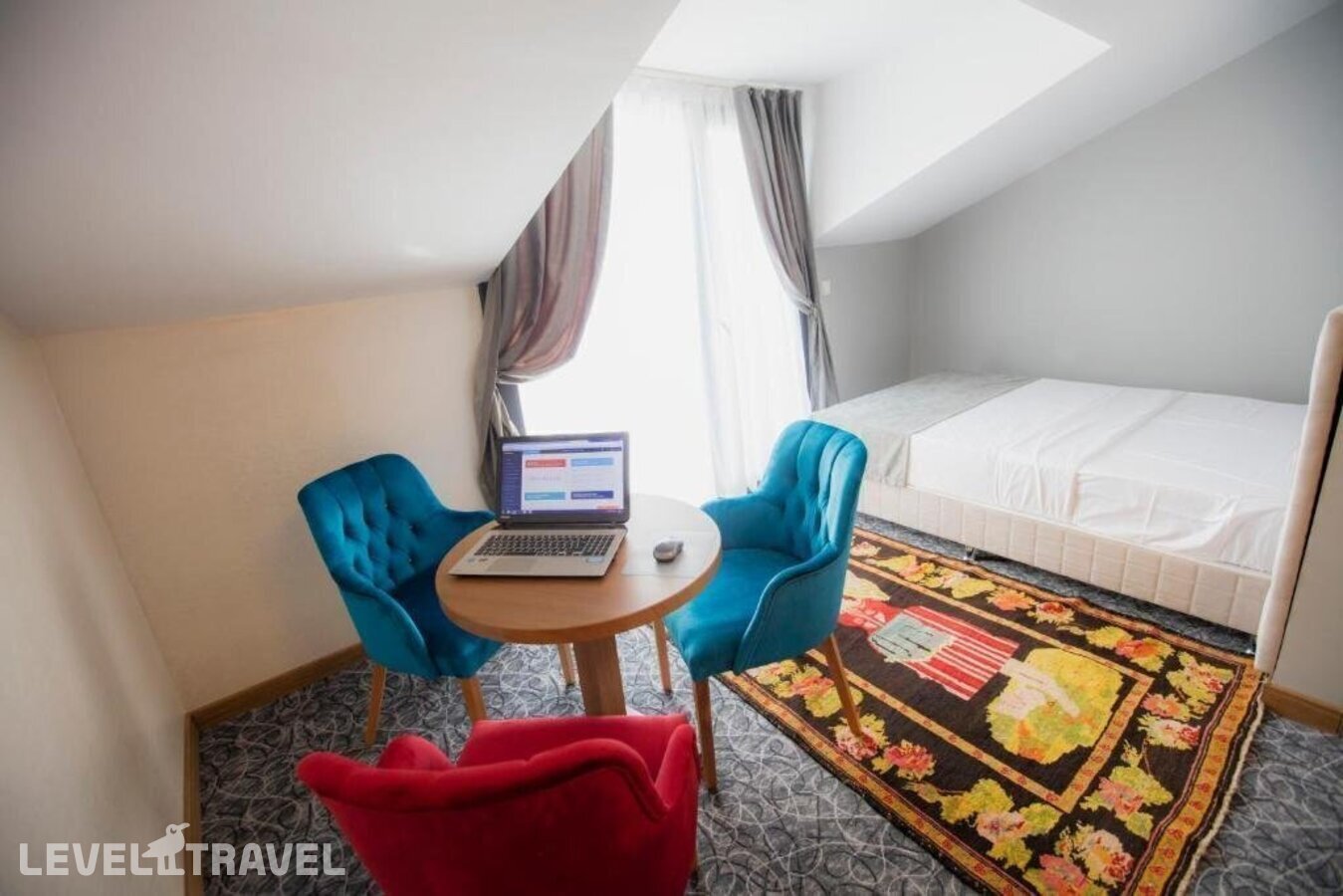 фотографии номера Люкс королевский отеля Royal Inci Airport Hotel в Турция(Кючюкчекмедже) - фото №1