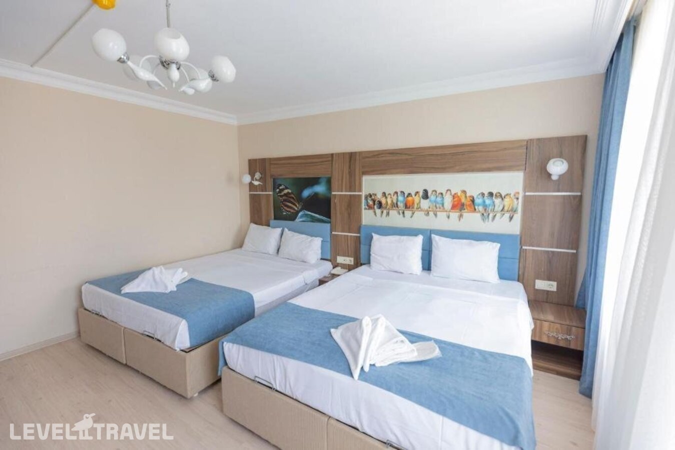 фотографии номера Четырехместный номер отеля De Maree Hotel в Турция(Султанахмет) - фото №8