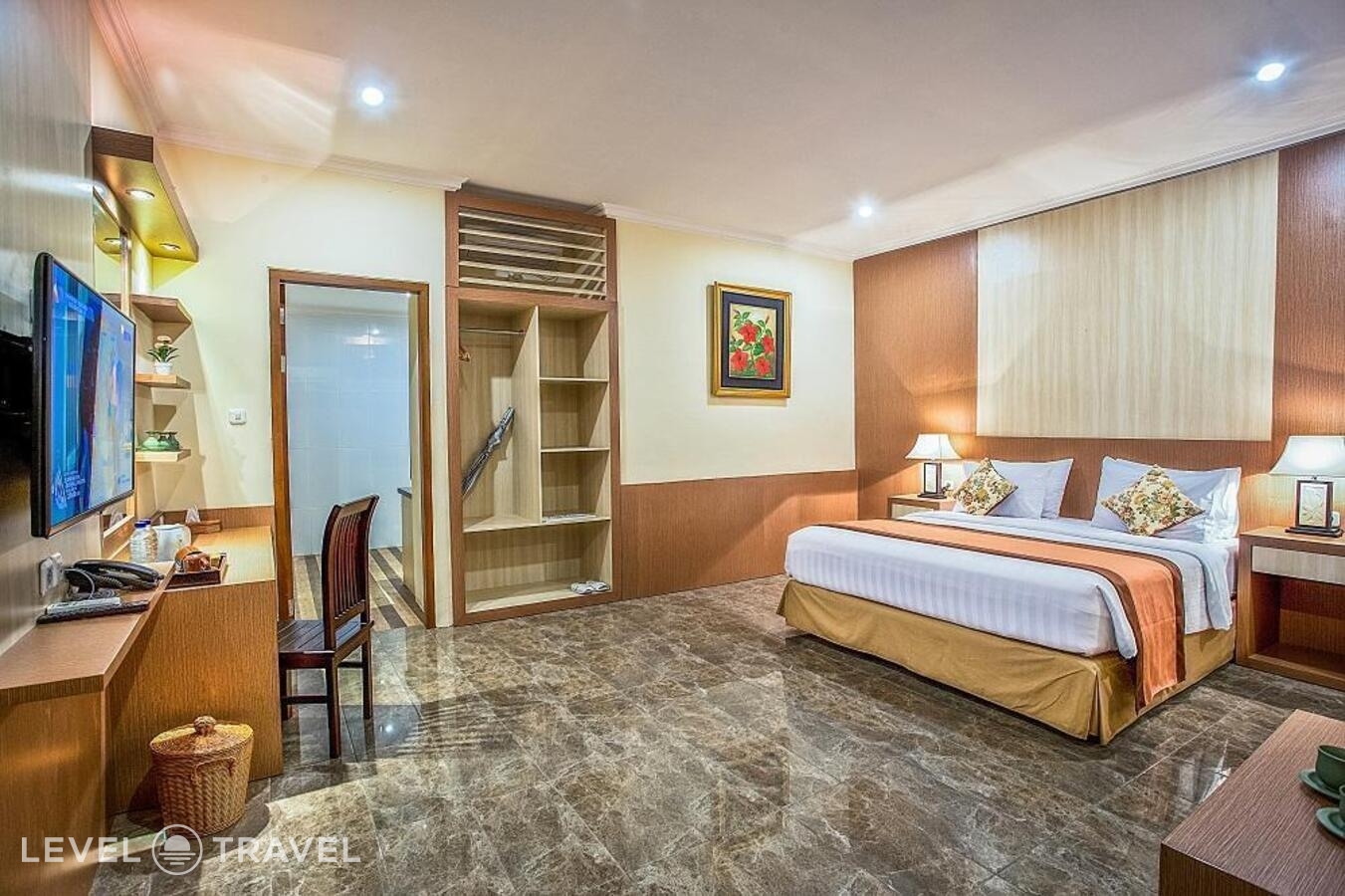 фотографии номера Вилла (2 комнаты) отеля Mirah Hotel в Индонезия(Баньюванги) - фото №4