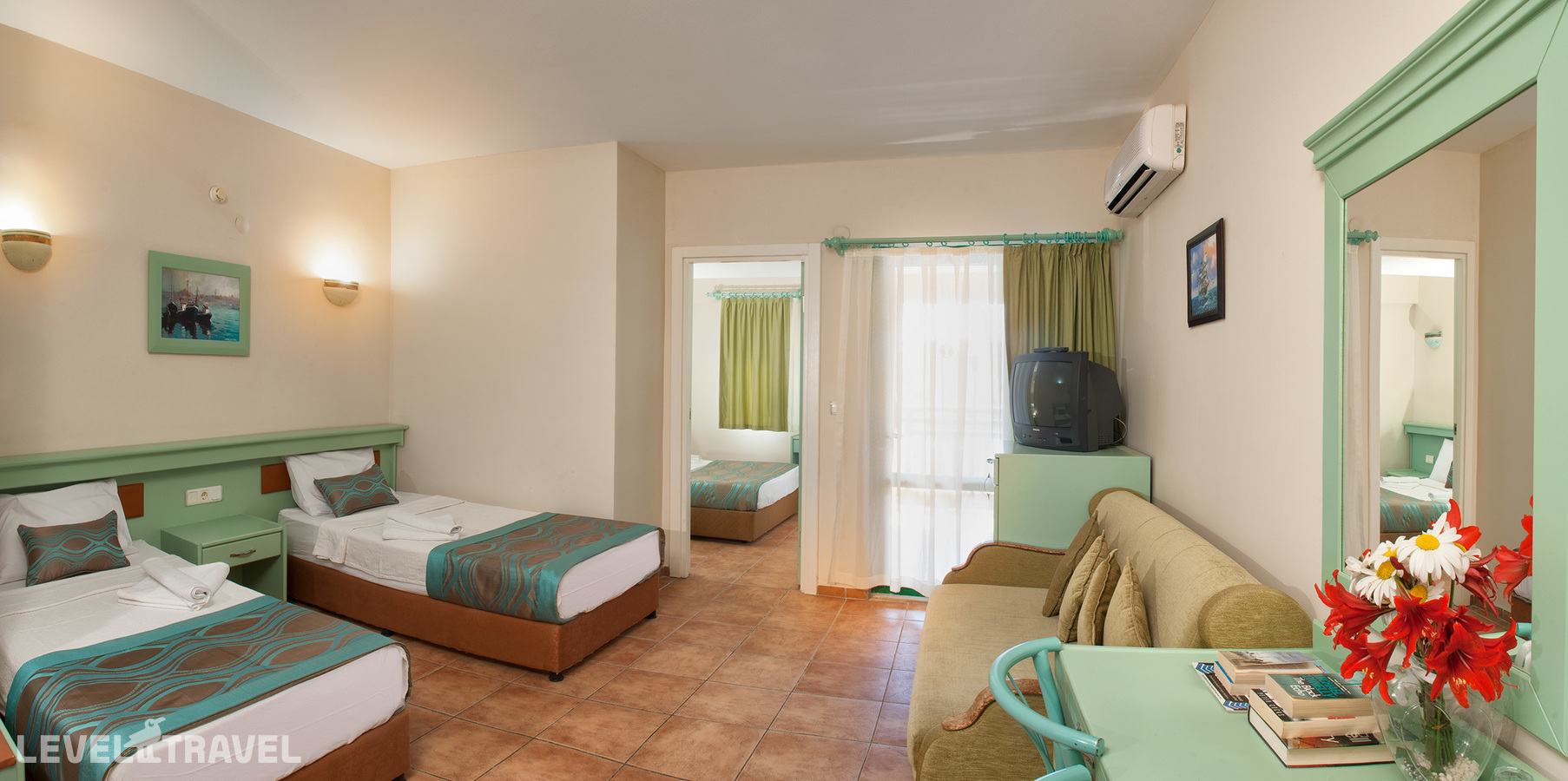 фотографии номера Семейный номер отеля Esra Hotel Family Suites в Турция(Дидим) - фото №1