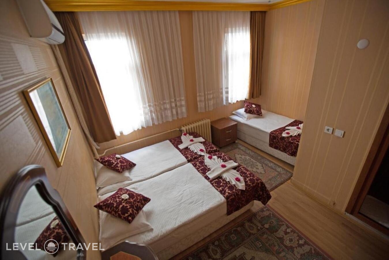 фотографии номера Трехместный номер отеля Sirkeci Emek Hotel в Турция(Сиркеджи) - фото №98