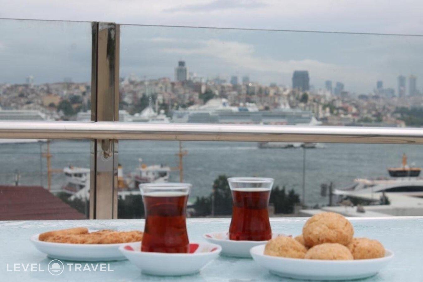 фотографии номера Трехместный номер отеля Sirkeci Emek Hotel в Турция(Сиркеджи) - фото №50
