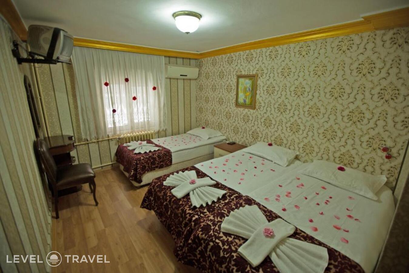 фотографии номера Трехместный номер отеля Sirkeci Emek Hotel в Турция(Сиркеджи) - фото №88
