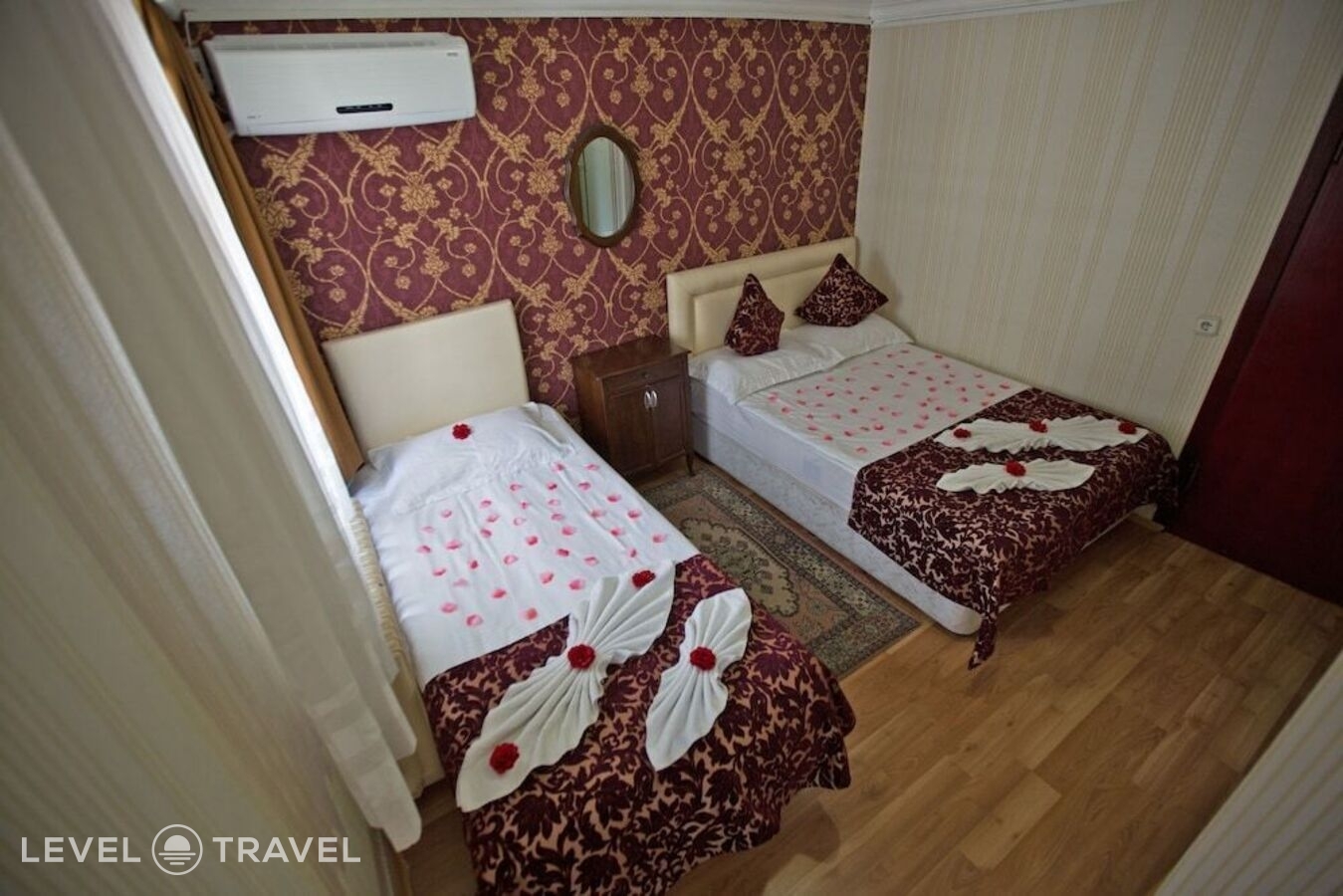 фотографии номера Семейный номер отеля Sirkeci Emek Hotel в Турция(Сиркеджи) - фото №91