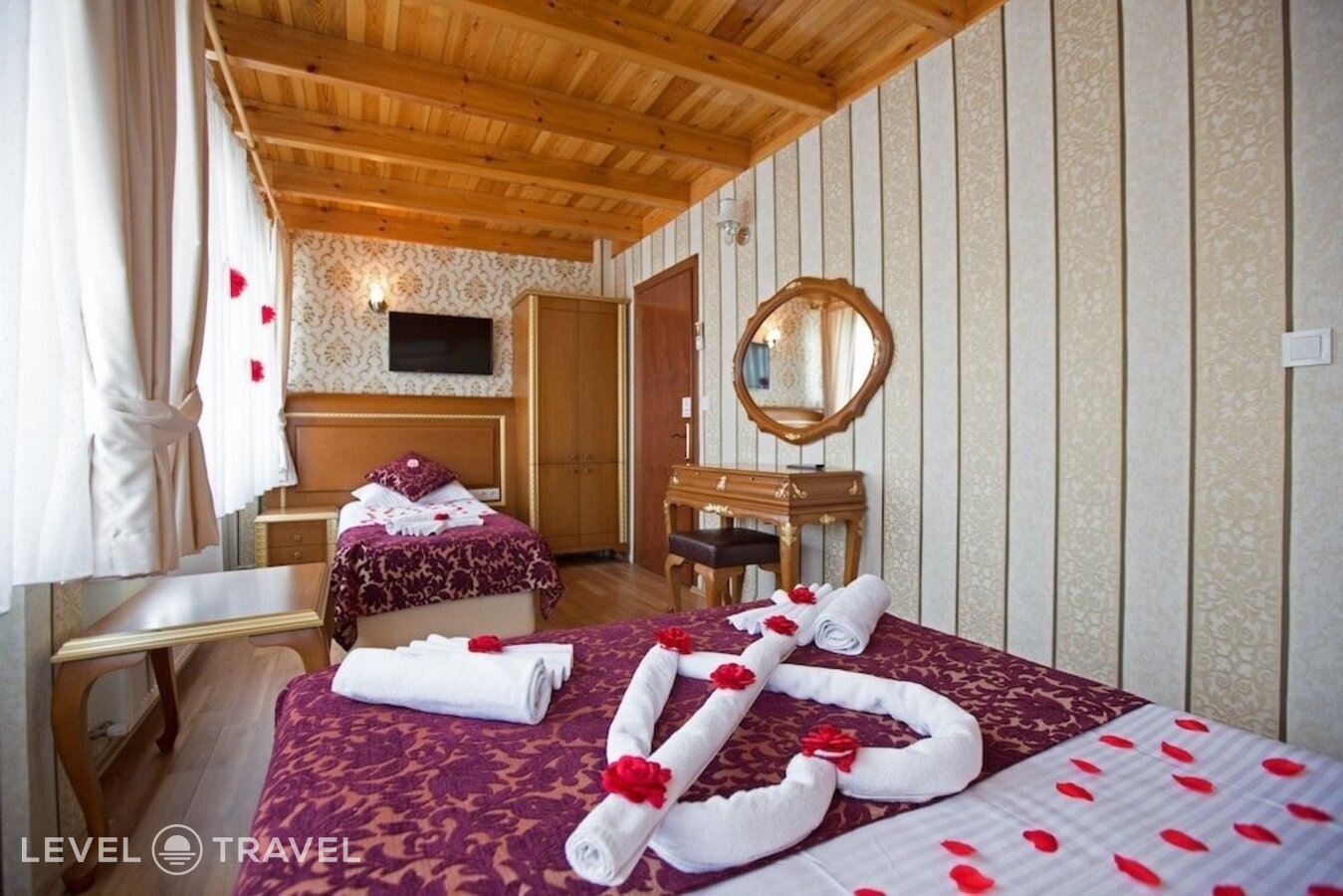 фотографии номера Семейный номер отеля Sirkeci Emek Hotel в Турция(Сиркеджи) - фото №37