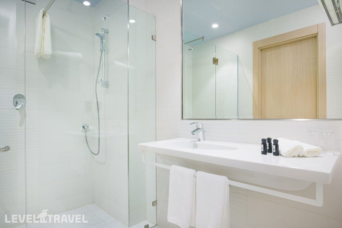фотографии номера Люкс отеля Swiss Belinn Muscat в Оман(Маскат) - фото №6