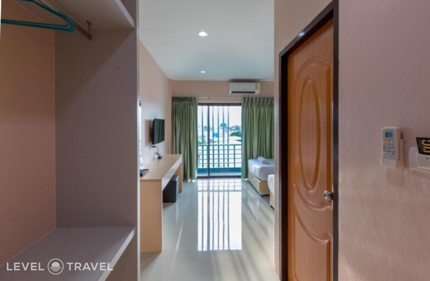фотографии номера Делюкс отеля JJ Residence Phuket Town в Таиланд(Ратсада) - фото №16