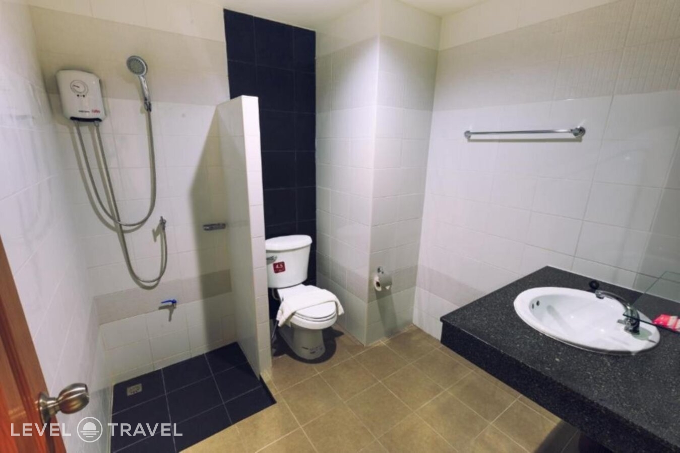 фотографии номера Делюкс отеля JJ Residence Phuket Town в Таиланд(Ратсада) - фото №9