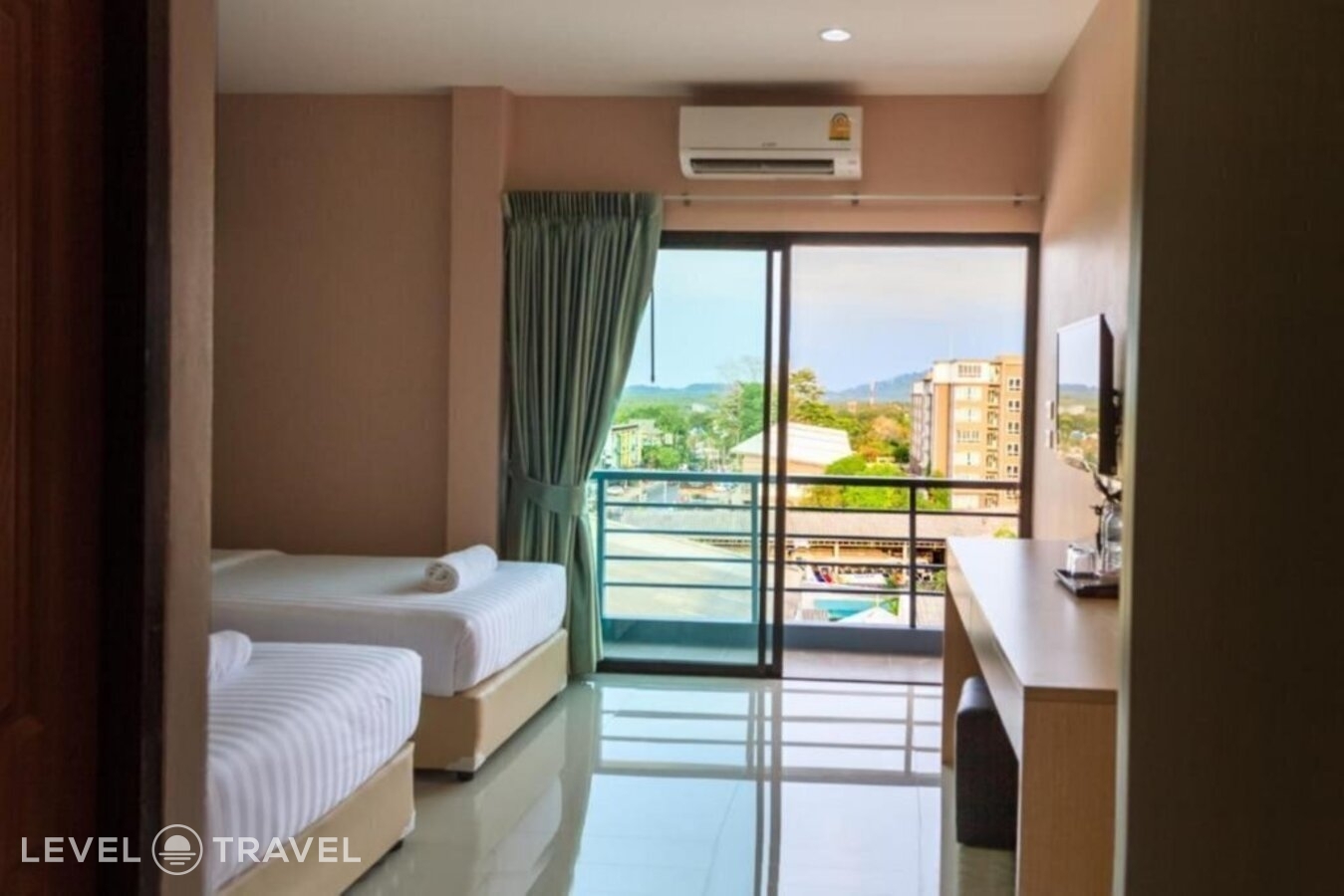 фотографии номера Делюкс отеля JJ Residence Phuket Town в Таиланд(Ратсада) - фото №5