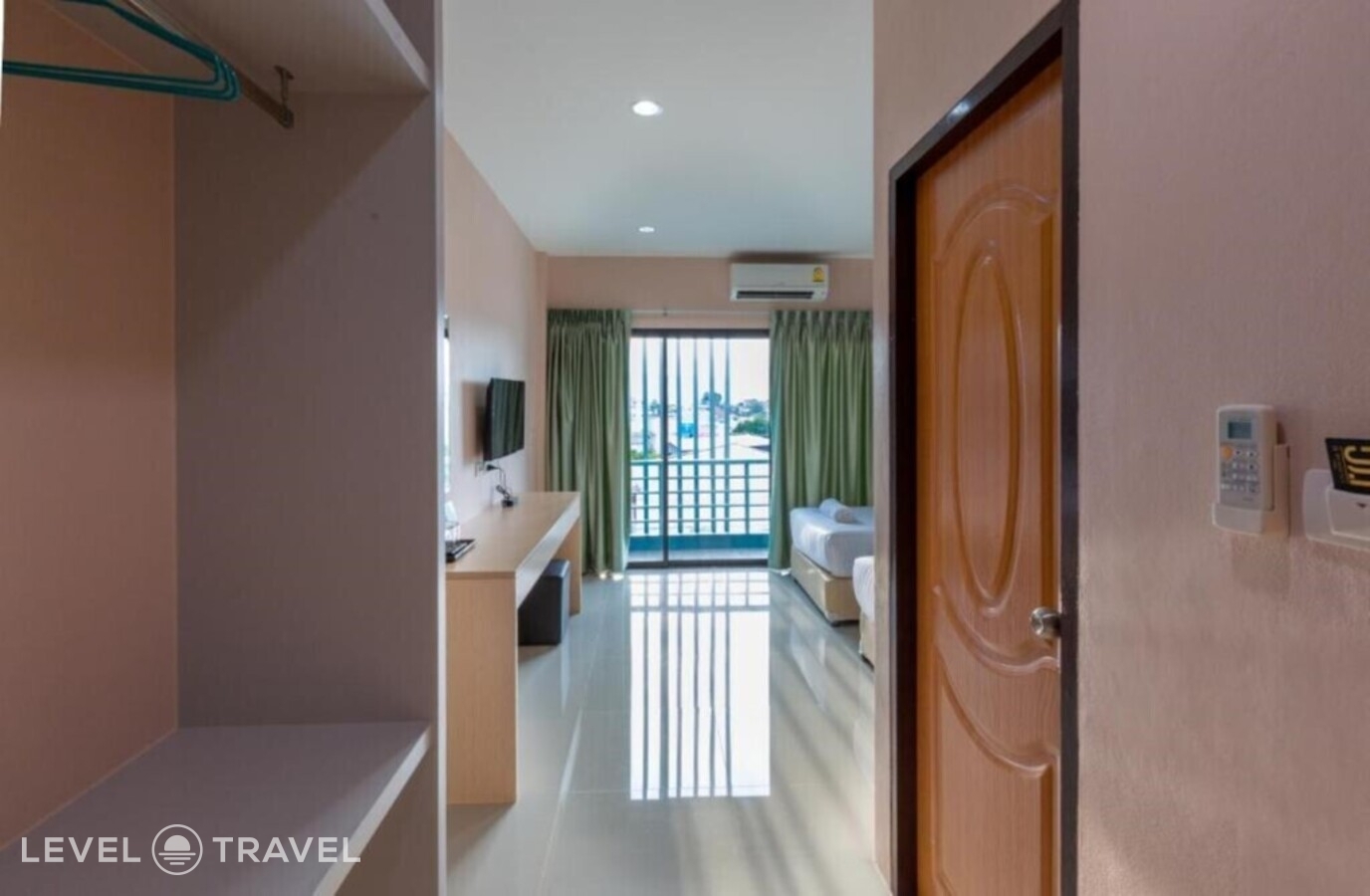 фотографии номера Делюкс отеля JJ Residence Phuket Town в Таиланд(Ратсада) - фото №46