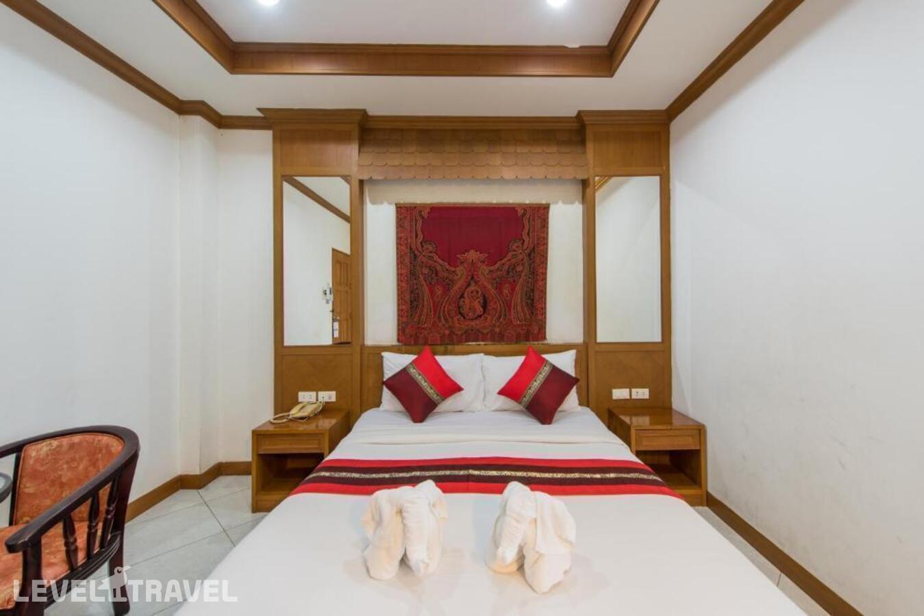 фотографии номера Стандартный номер отеля Magnific Guesthouse Patong в Таиланд(Патонг Бич) - фото №7