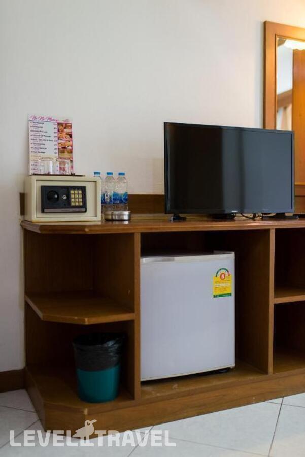 фотографии номера Стандартный номер отеля Magnific Guesthouse Patong в Таиланд(Патонг Бич) - фото №3