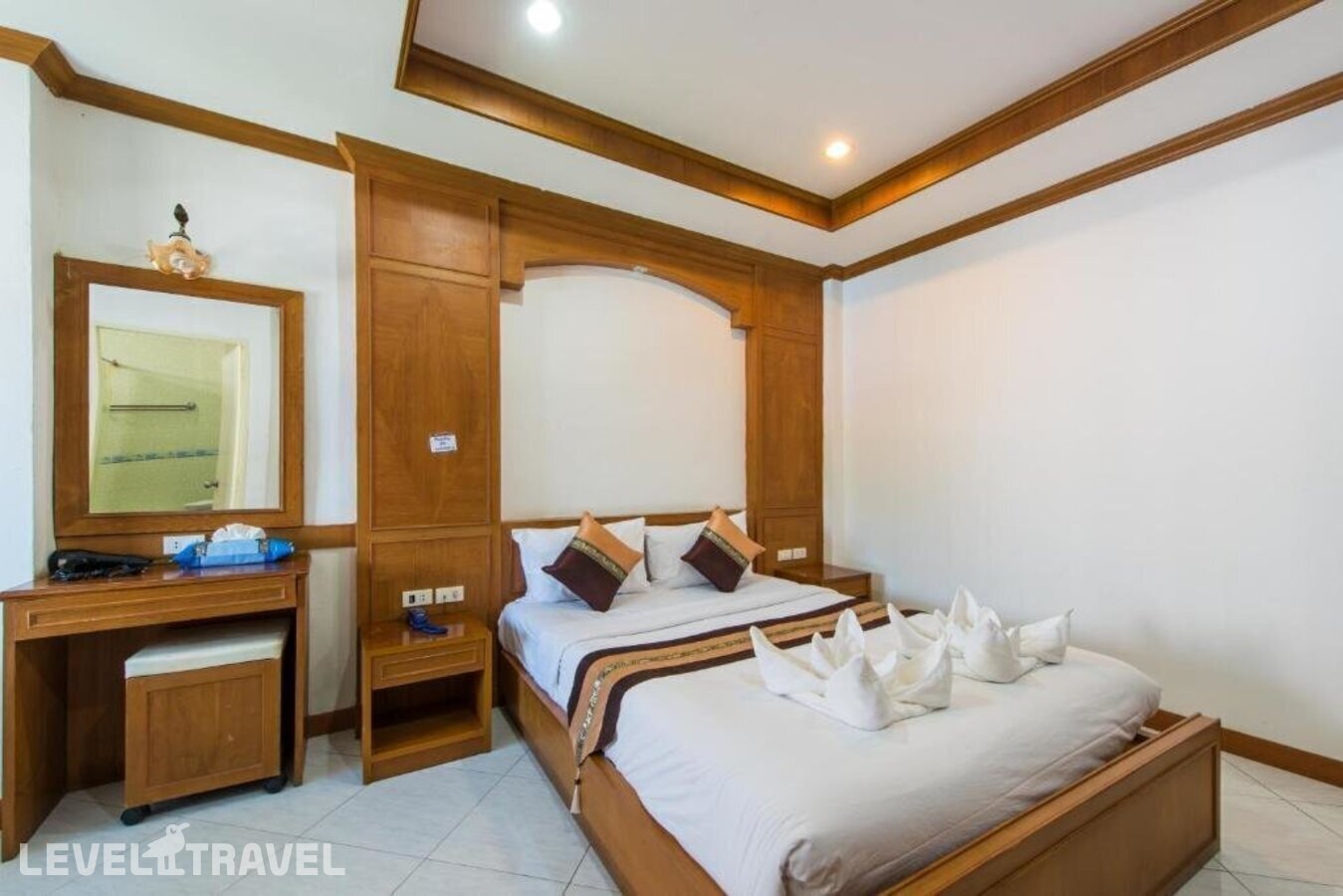 фотографии номера Улучшенный номер отеля Magnific Guesthouse Patong в Таиланд(Патонг Бич) - фото №14