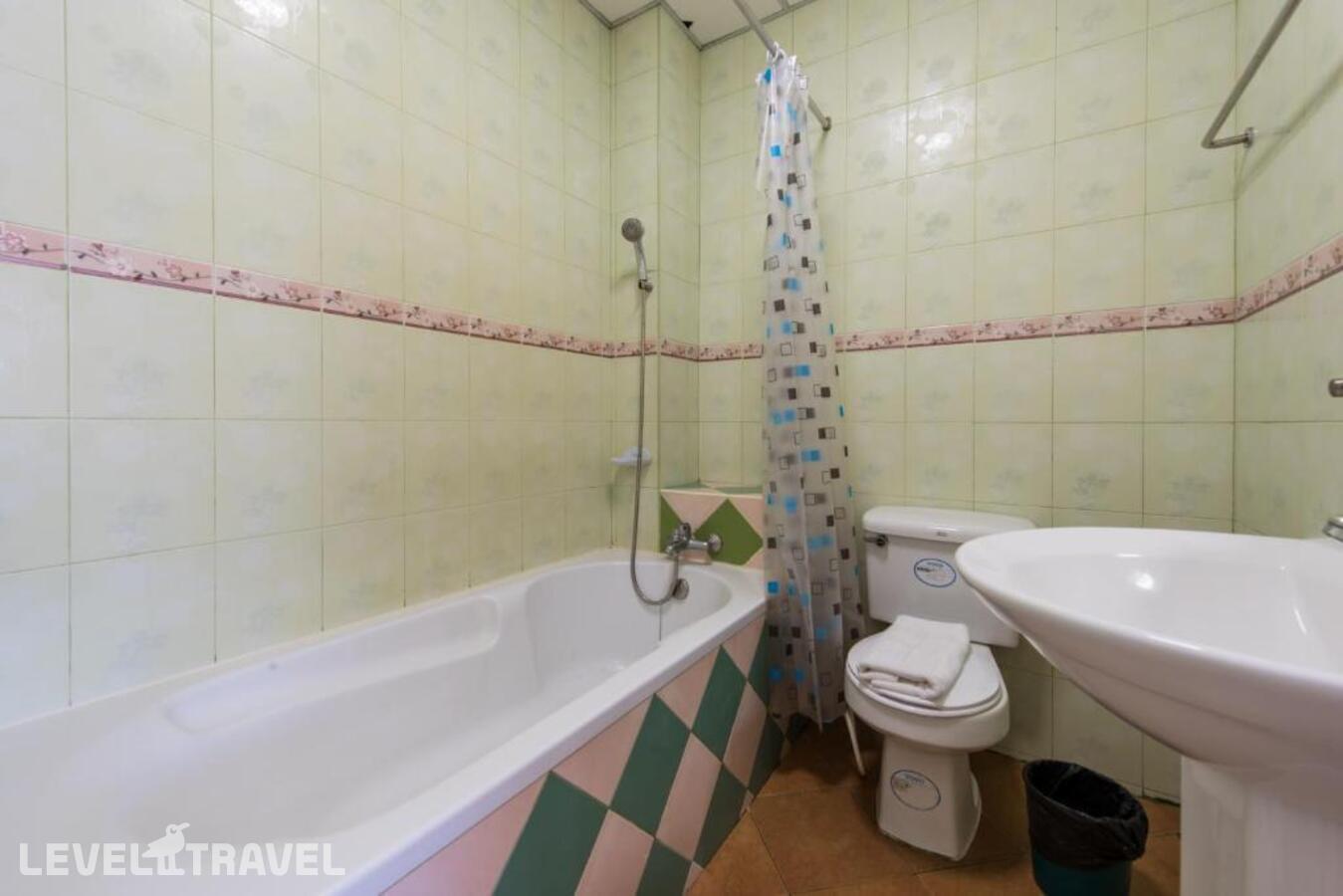 фотографии номера Семейный номер отеля Magnific Guesthouse Patong в Таиланд(Патонг Бич) - фото №2