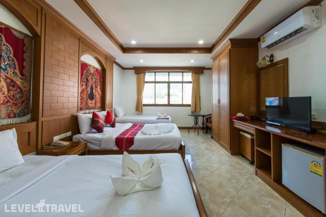 фотографии номера Семейный номер отеля Magnific Guesthouse Patong в Таиланд(Патонг Бич) - фото №108