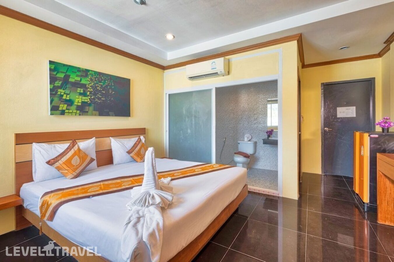 фотографии номера Стандартный номер отеля TJ Patong Hotel в Таиланд(Патонг Бич) - фото №2