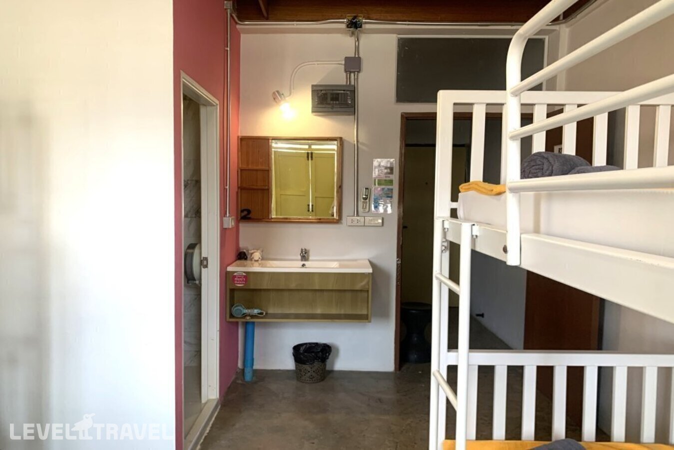 фотографии номера Общий номер отеля Sleep Sheep Phuket Hostel в Таиланд(город Пхукет) - фото №5