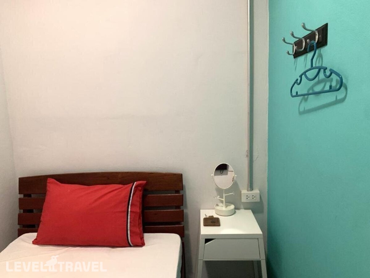 фотографии номера Общий номер отеля Sleep Sheep Phuket Hostel в Таиланд(город Пхукет) - фото №76