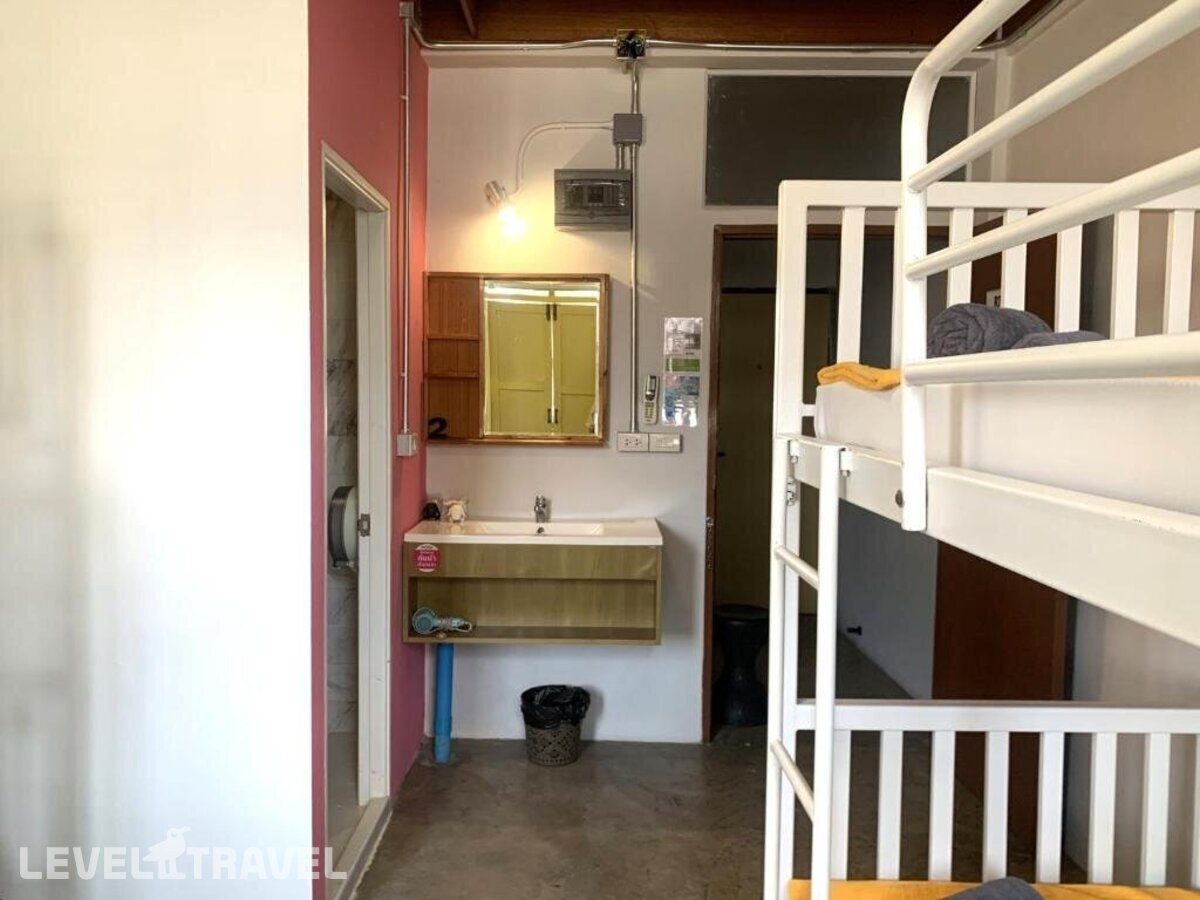 фотографии номера Общий номер отеля Sleep Sheep Phuket Hostel в Таиланд(город Пхукет) - фото №72