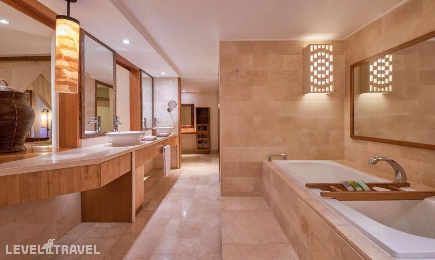 фотографии номера Представительский люкс Гранд отеля Grand Hyatt Bali в Индонезия(Нуса Дуа) - фото №4
