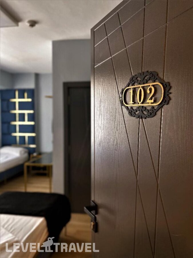 фотографии номера Четырехместный номер отеля Orange Airport Hotel в Турция(Бахчелиэвлер) - фото №10