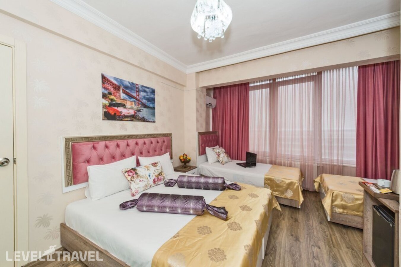фотографии номера Четырехместный номер отеля Orange Airport Hotel в Турция(Бахчелиэвлер) - фото №11