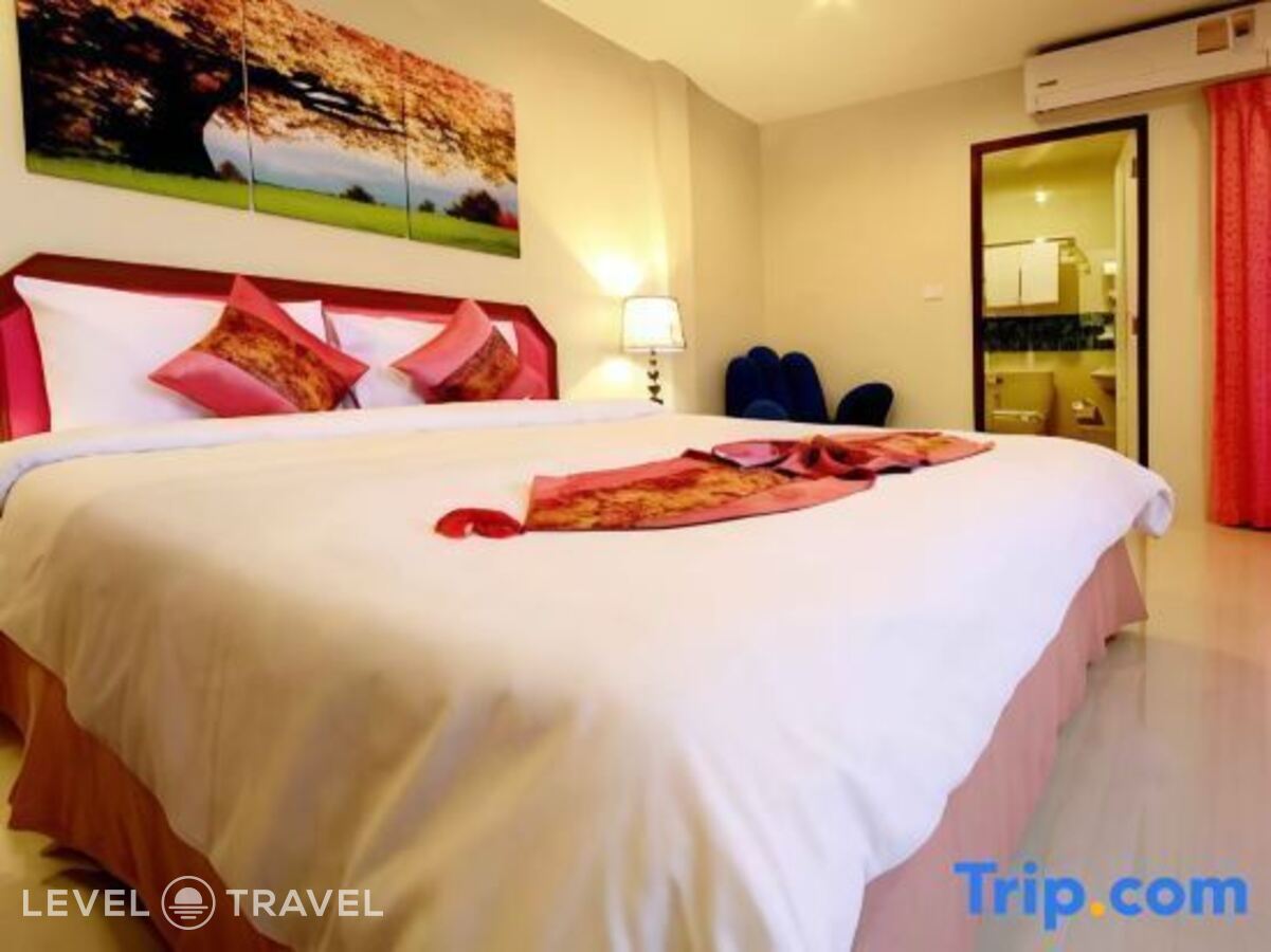 фотографии номера Стандартный номер отеля Phuket Airport Inn в Таиланд(Най Янг Бич) - фото №48