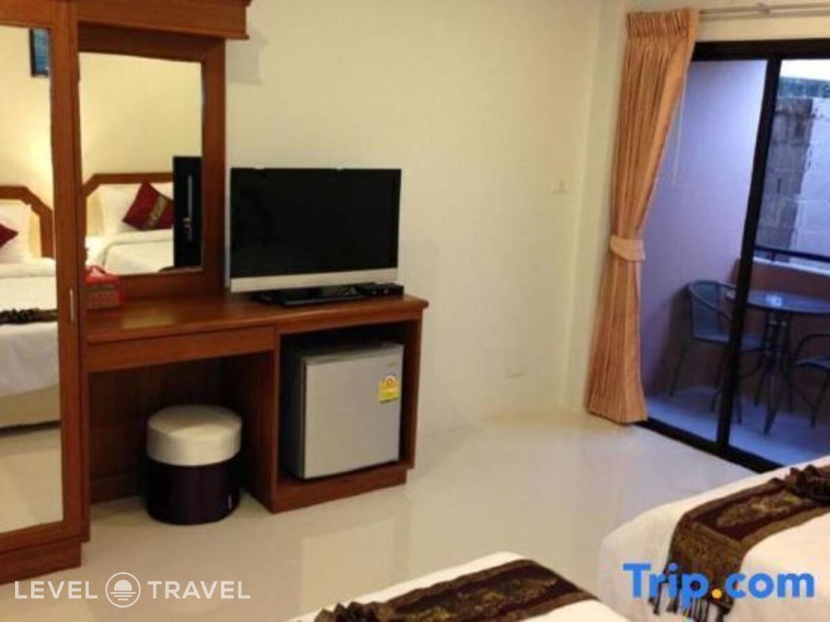 фотографии номера Стандартный номер отеля Phuket Airport Inn в Таиланд(Най Янг Бич) - фото №51