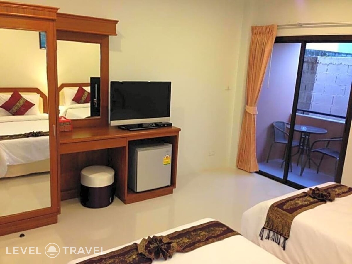 фотографии номера Стандартный номер отеля Phuket Airport Inn в Таиланд(Най Янг Бич) - фото №13