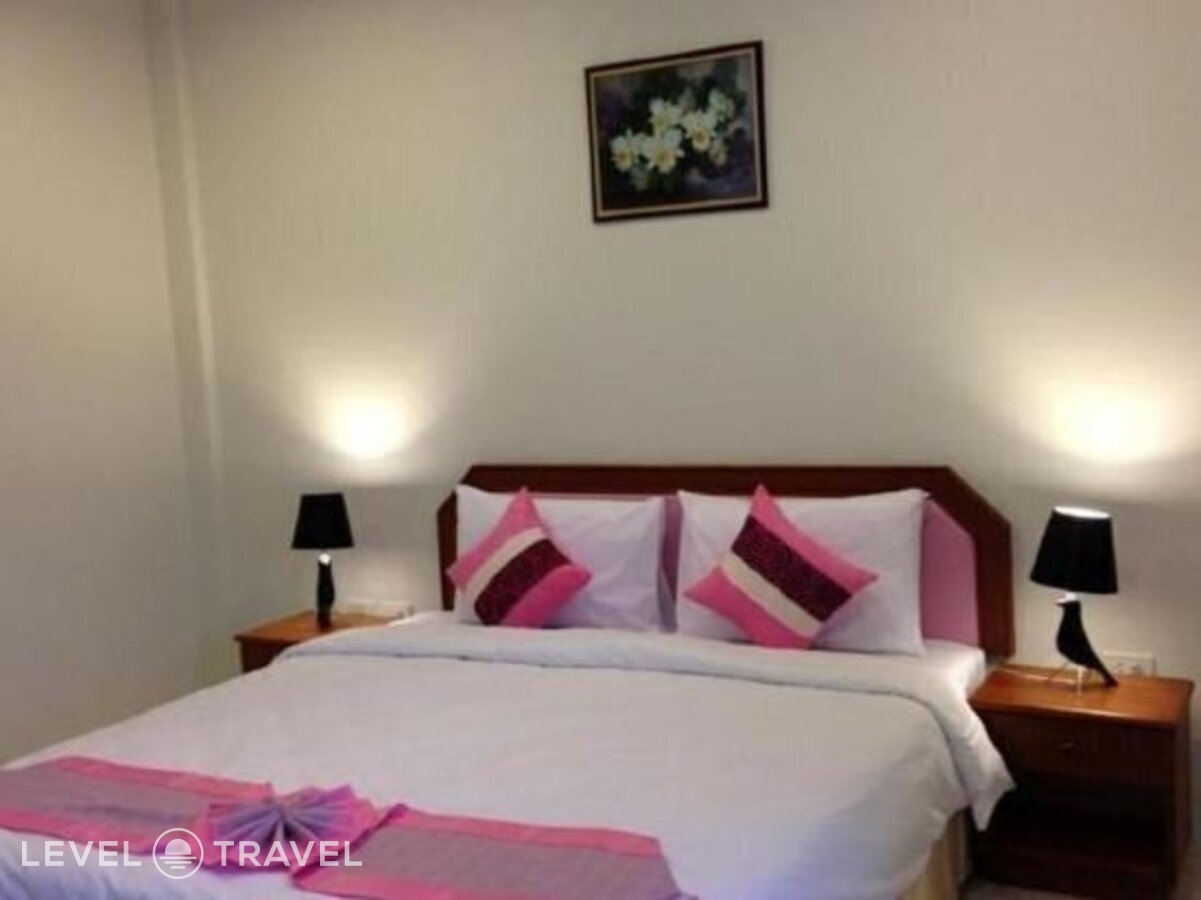 фотографии номера Стандартный номер отеля Phuket Airport Inn в Таиланд(Най Янг Бич) - фото №6
