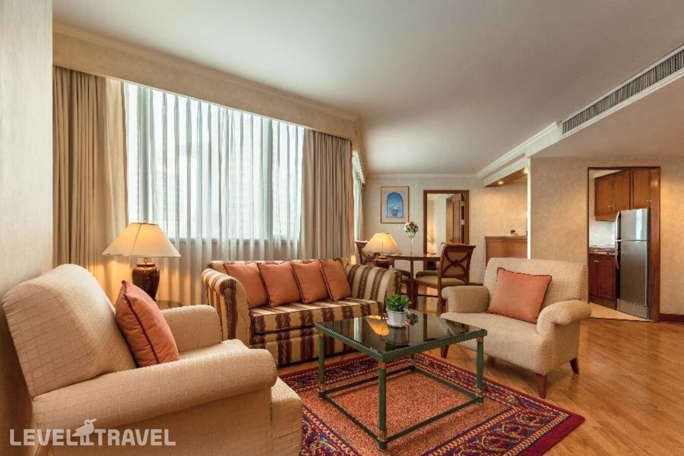 фотографии номера Люкс отеля Rembrandt Hotel в Таиланд(Бангкок) - фото №10