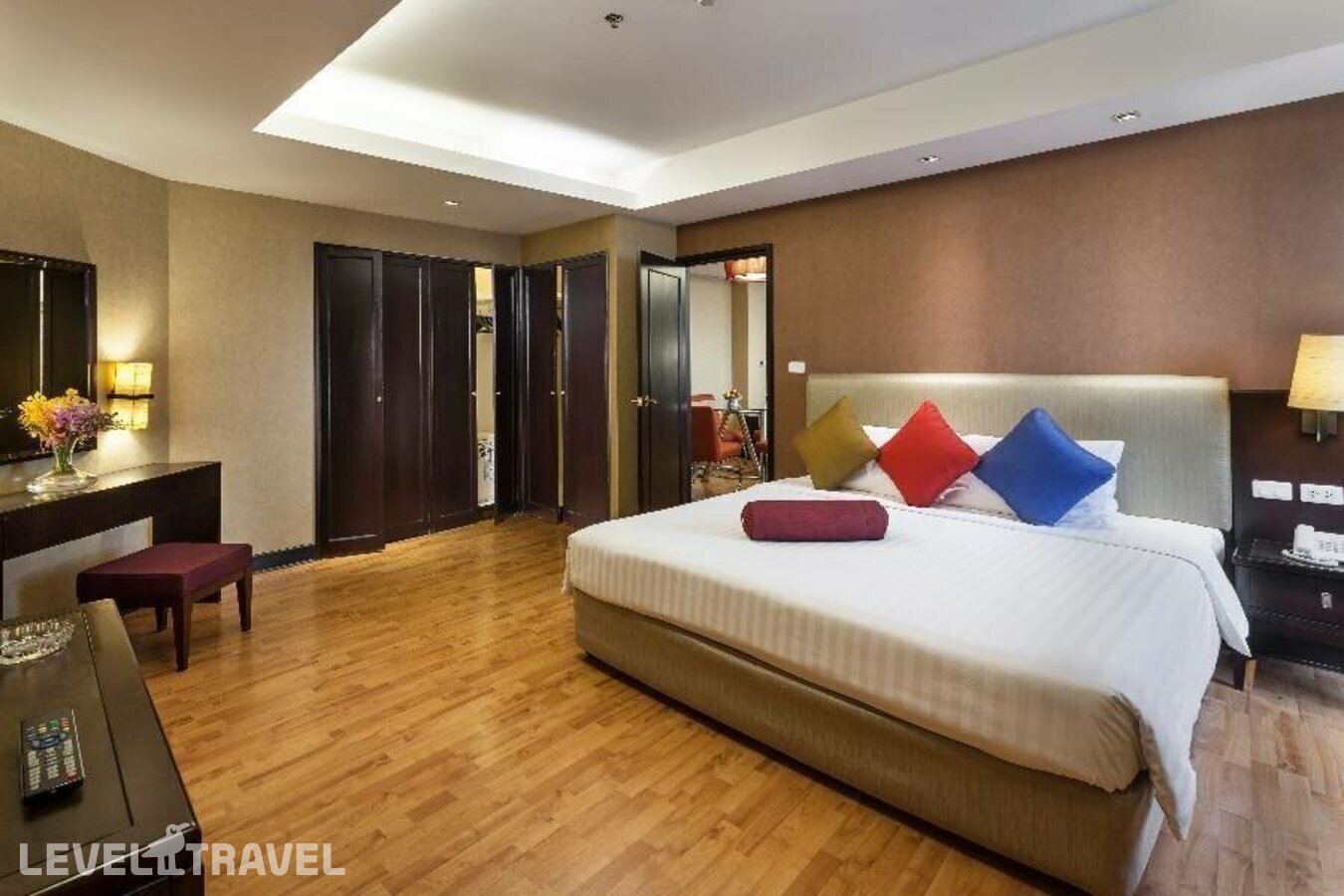 фотографии номера Люкс отеля Rembrandt Hotel в Таиланд(Бангкок) - фото №1