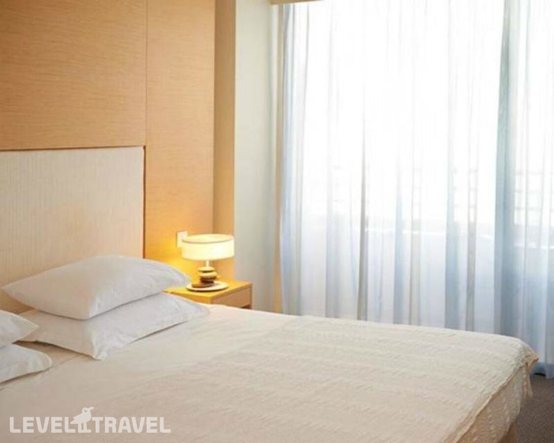 фотографии номера Стандартный номер отеля Capo Bay Hotel в Кипр(Фиг Три Бэй) - фото №23