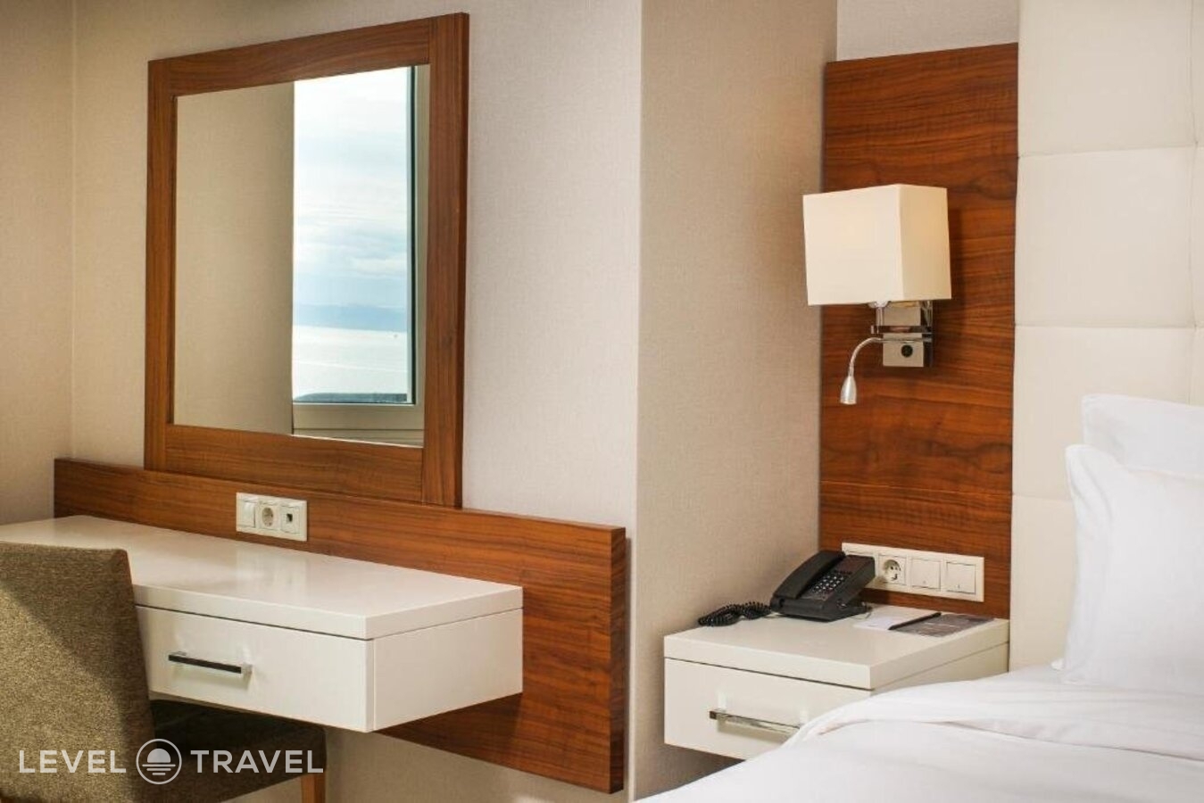 фотографии номера Улучшенный номер отеля Radisson Hotel President Beyazit Istanbul (Ex. Best Western The President Hotel) в Турция(Фатих) - фото №31
